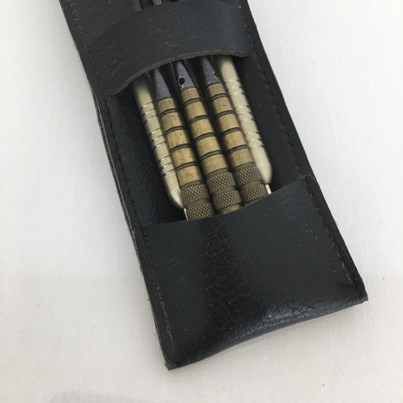 Vintage NFL Denver Broncos Steel Tip Unicorn Darts 20 Gram W/Leather Case - Picture 4 of 10